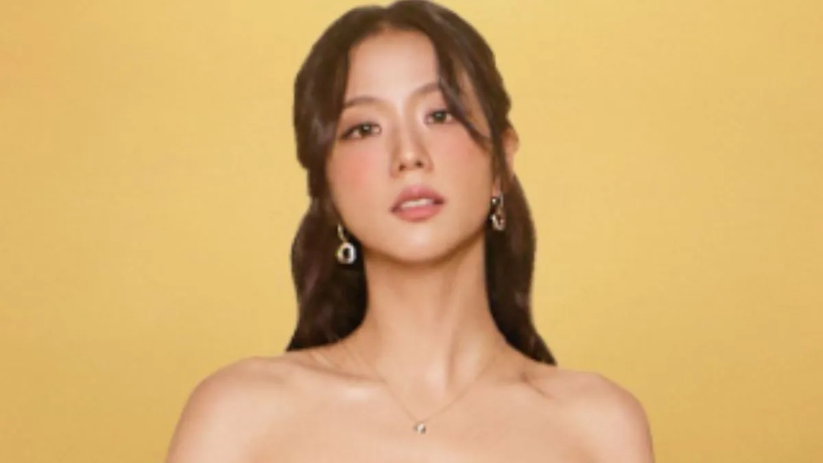 blackpink-jisoo-pens-heartfelt-letter-for-blinks-ahead-of-kpop-group-8th-debut-anniversary-so-lucky-and-happy